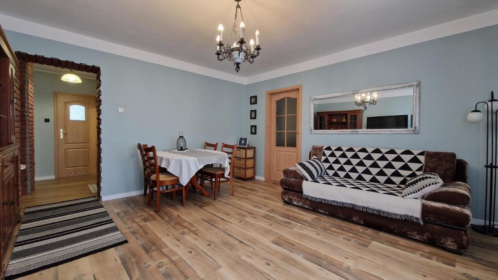 Appartamento Apartament Classic Malbork Esterno foto